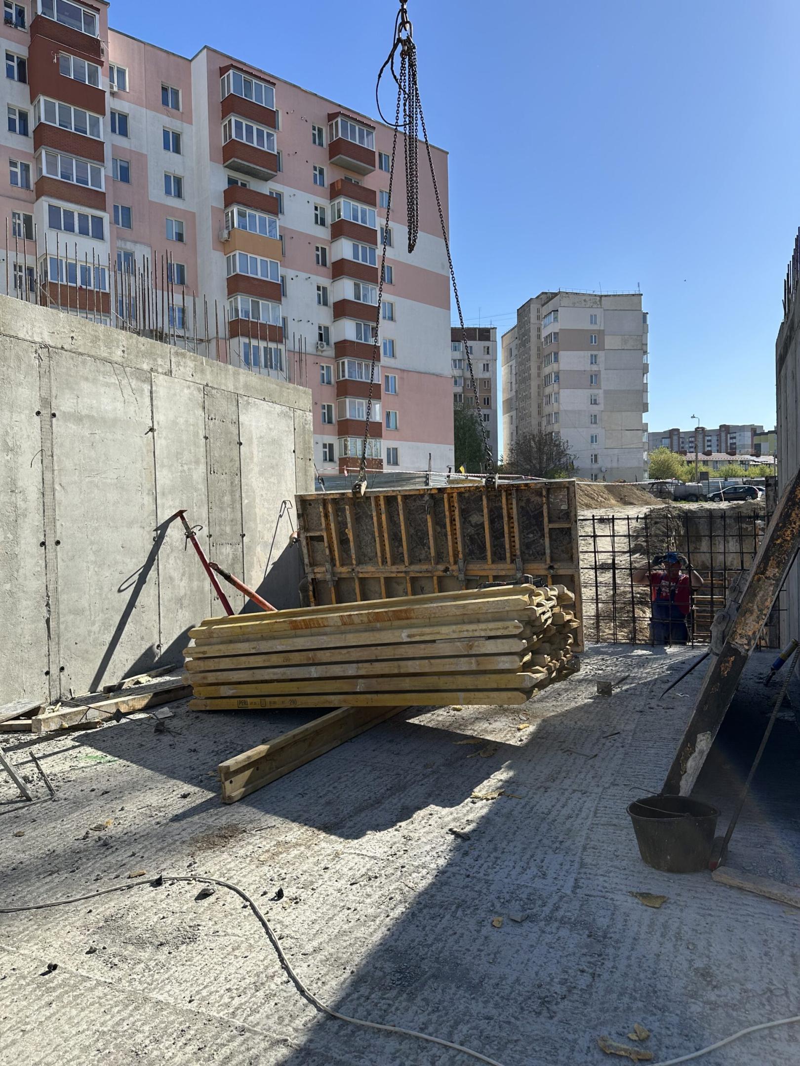 Хід будівництва Яреми 4508